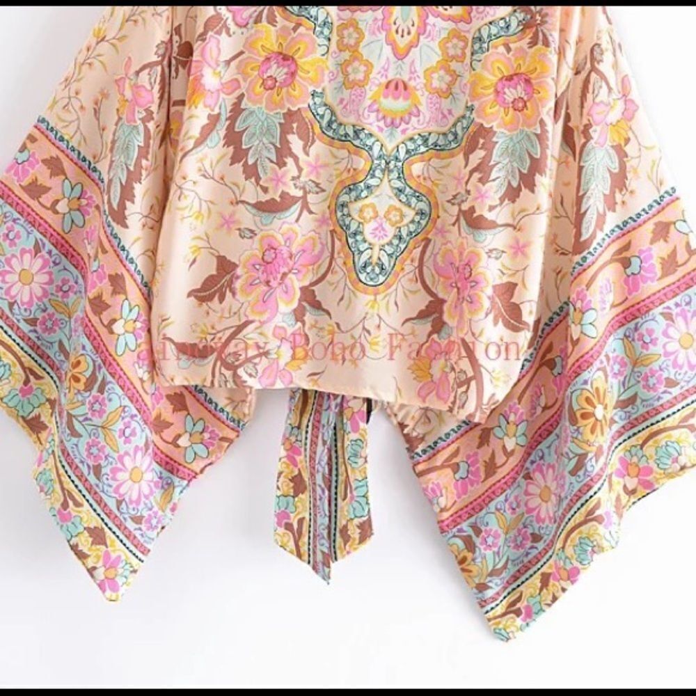 Beautiful Boho Blouse - Picture 4 of 6